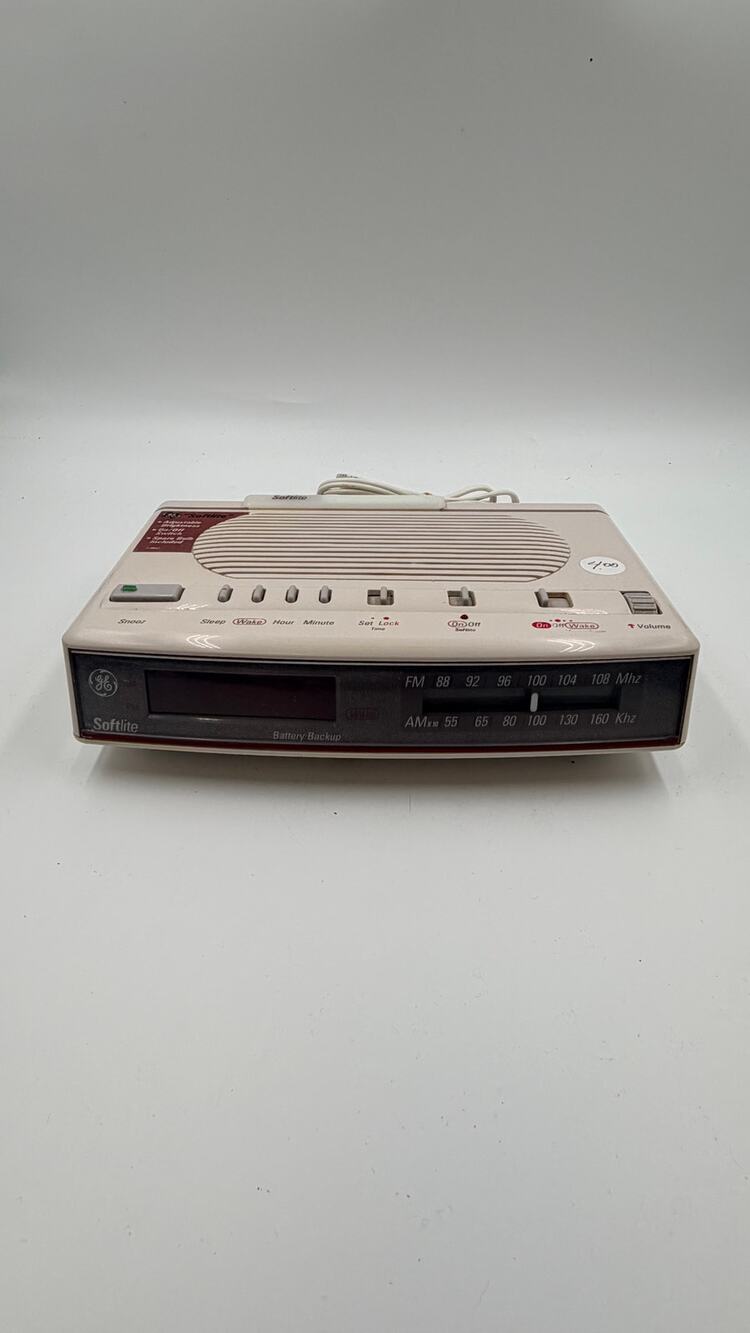 Vintage GE Softlite 7-4657A AM FM Alarm Clock Radio Night Light Tested Working